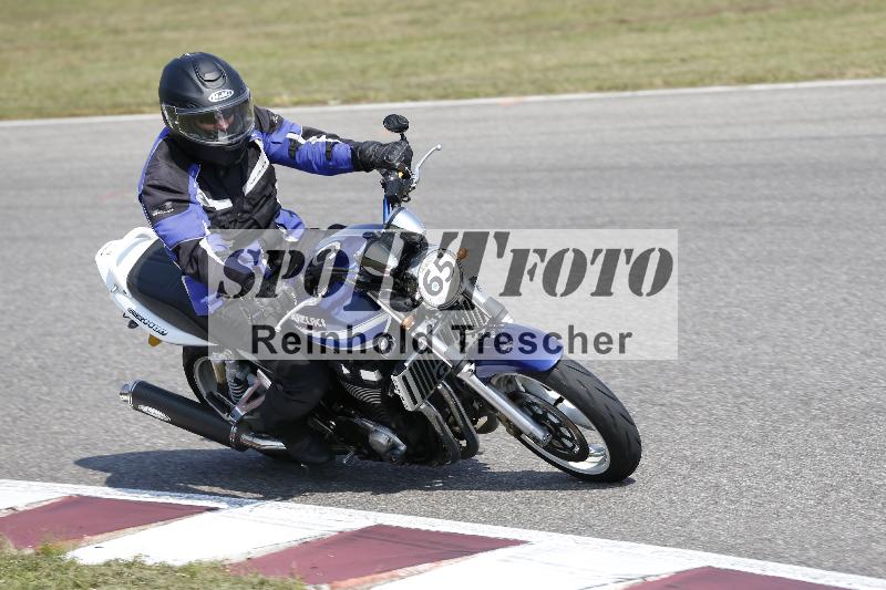 Archiv-2025/49 26.08.2025 Cornu Master School ADR/gruen-vert/65